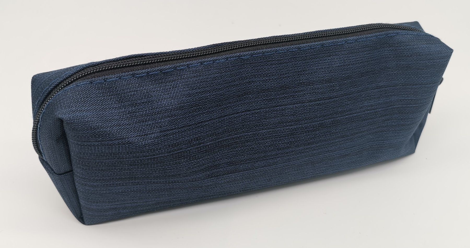 Schüler-Etuis: Etui / Stiftbeutel – Neu und originalverpackt aus Niederglatt ZH von K1r7 1