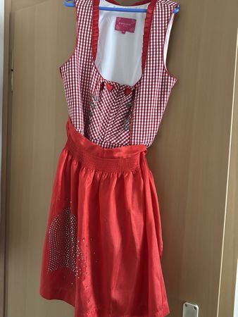 Dirndl