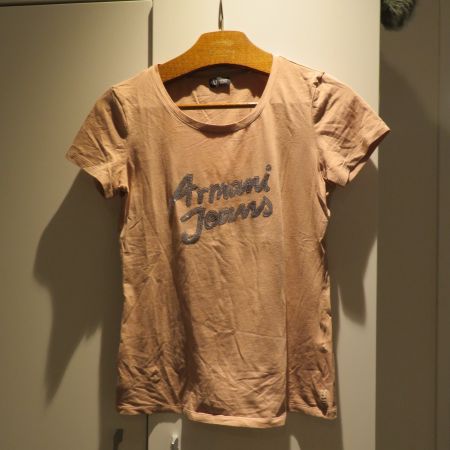 Schönen T-shirt von Armani gr M (36)