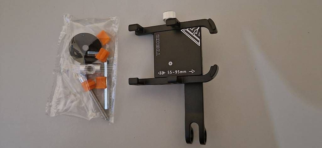 Fahrradhalterungen: Fahrrad Handyhalterung / Navigation – Gebraucht aus Blumenstein von Panasonic6 3