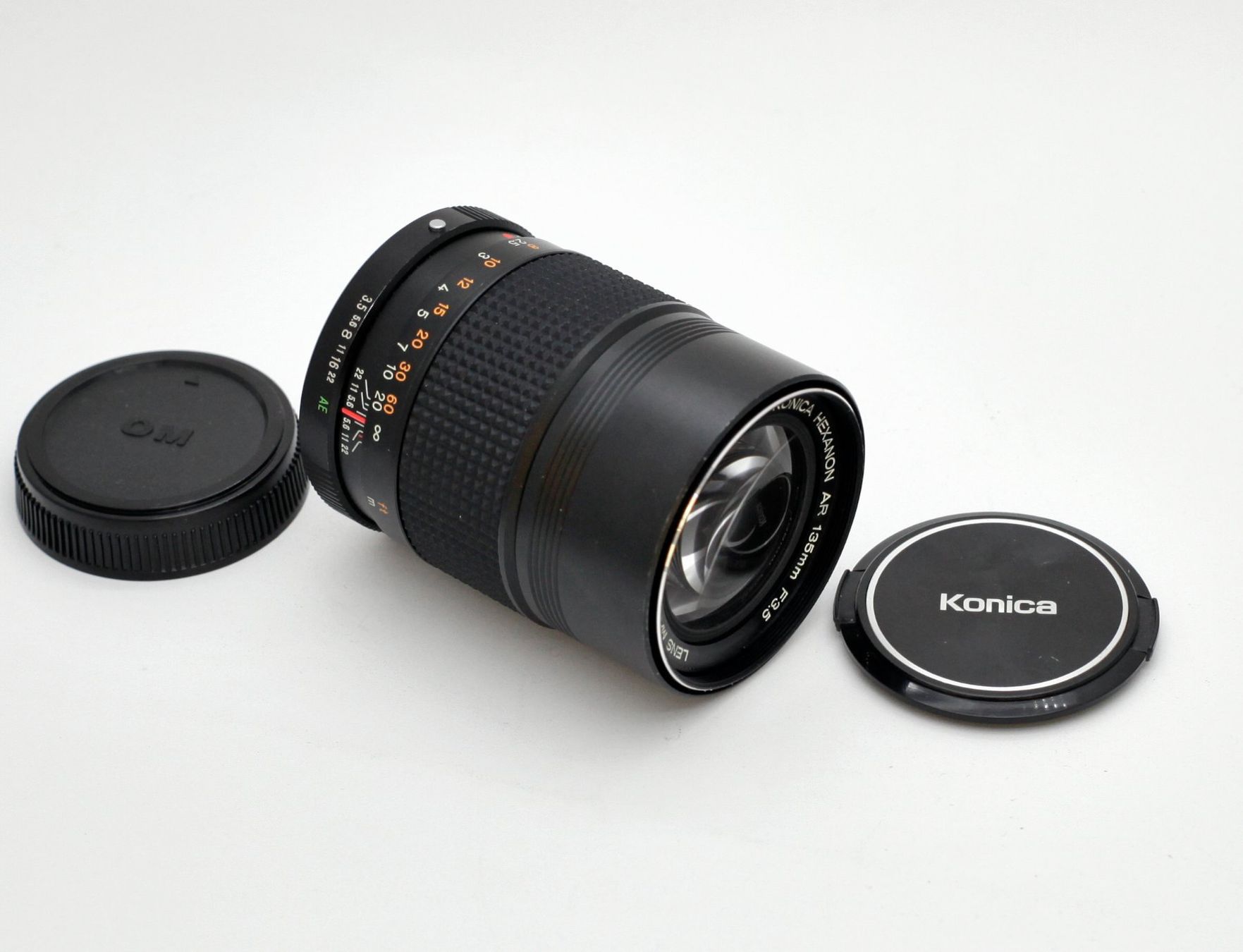 Konica Obiettivi: Konica Hexanon AR 135mm f3.5 Japan AE-Version – Usato da Birsfelden venduto da Waldbrettspiel