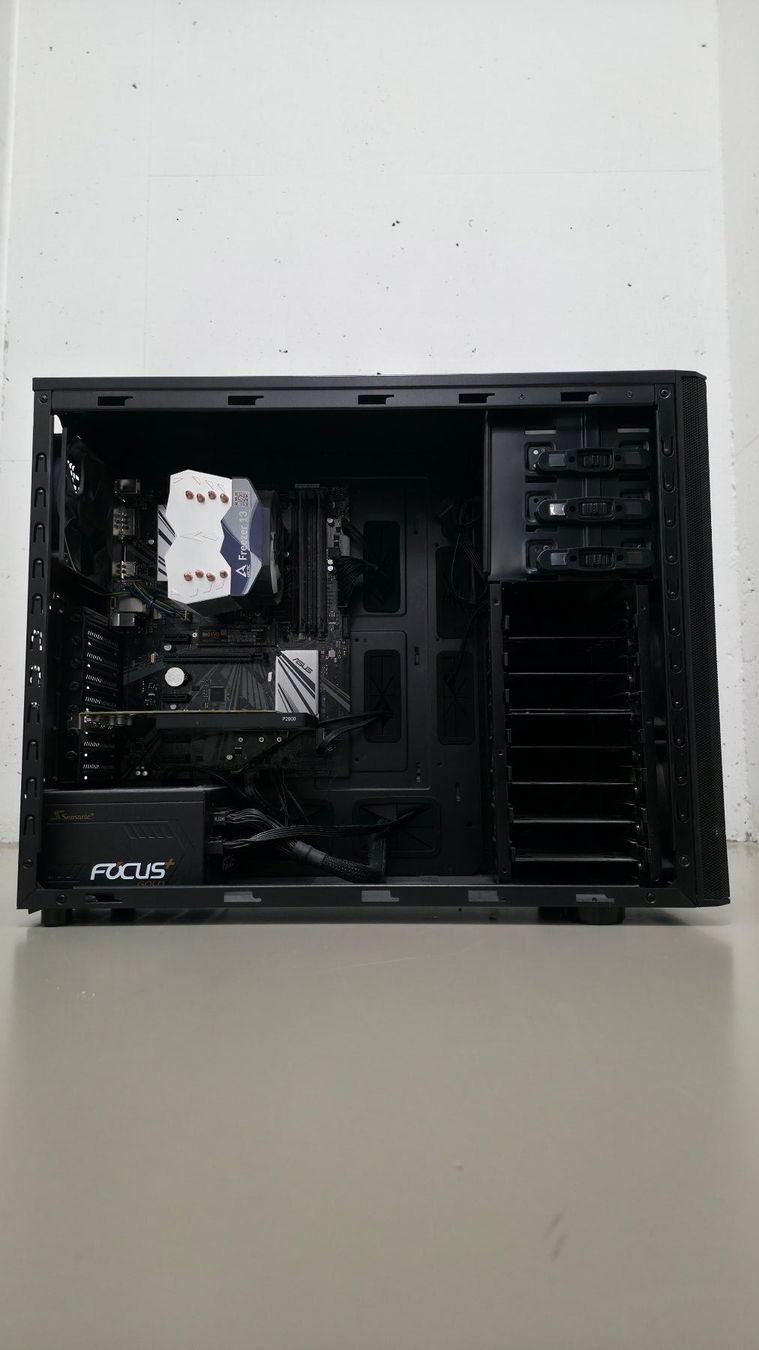 Asus PCs: PC Gehäuse mit Komponenten und Zubehör – Défectueux à Kloten par Robiin_zan 2