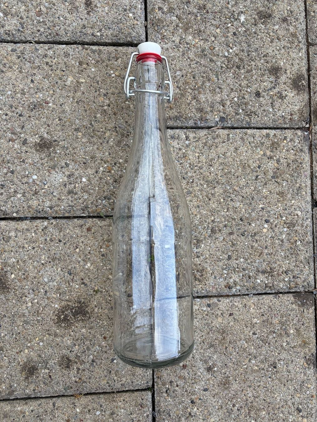 Bicchieri, Caraffe & Bottiglie: 12 Glasflaschen mit Bügelverschluss – Usato da Bachenbülach venduto da bri_8sws 1