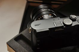 Leica Q2, James Bond 007, limitierte Edition, Nr.092/250