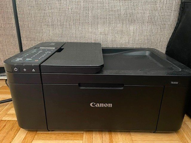 Canon Imprimantes: Drucker Canon TR4550 gebraucht – D'occasion à Gossau Sg par olles