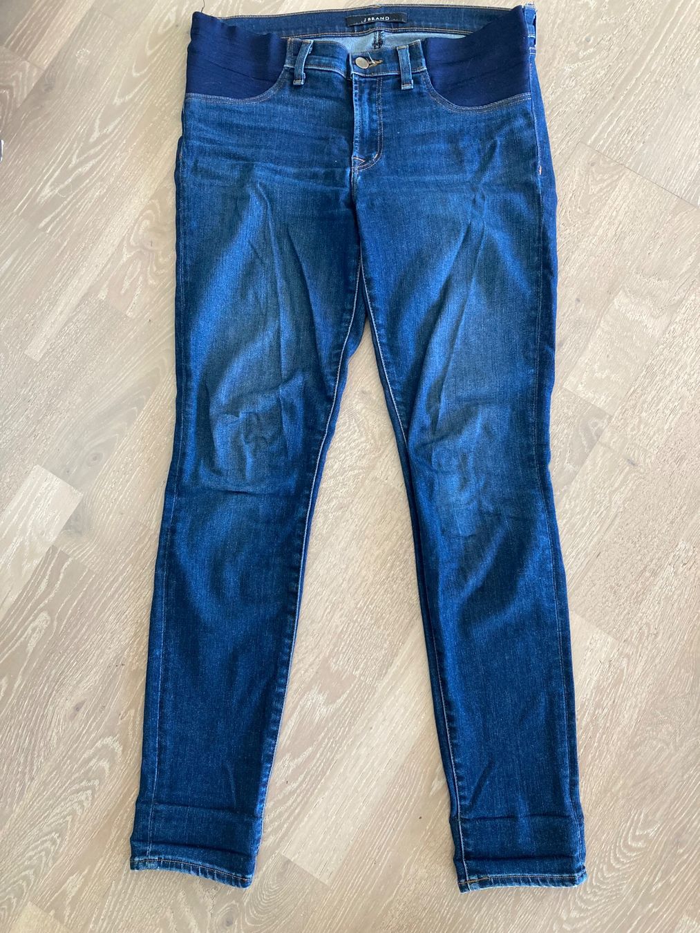 Jeans: Umstandsjeans Gr. 27 – Usato da Stäfa venduto da elog