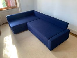 Sofa blau (ohne Kissen)