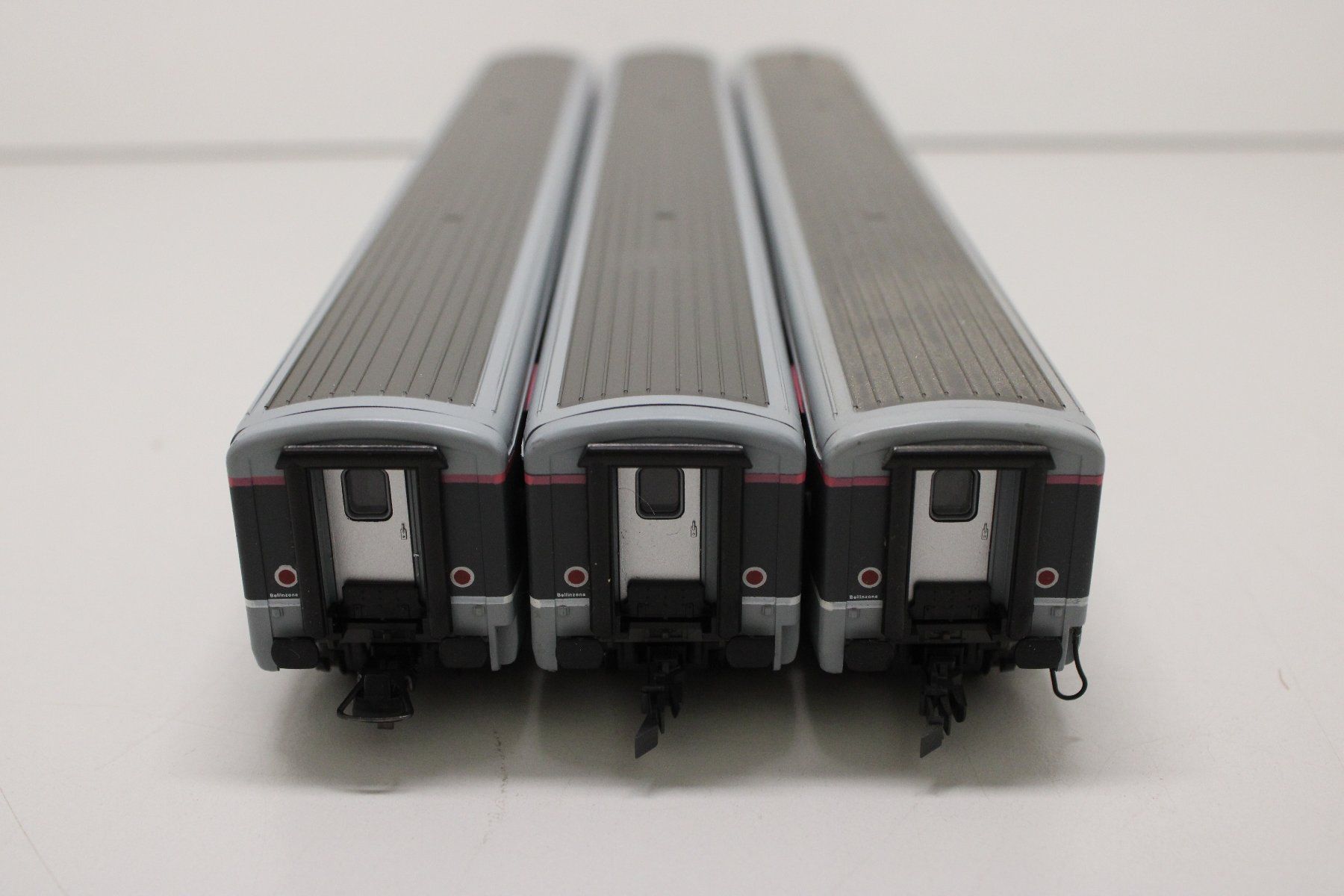 Roco Modellini di ferrovie: ROCO 3x SBB CFF FFS Einheitswagen DC H0 + Originalverpackung – Usato da Basel venduto da mhmarken 3