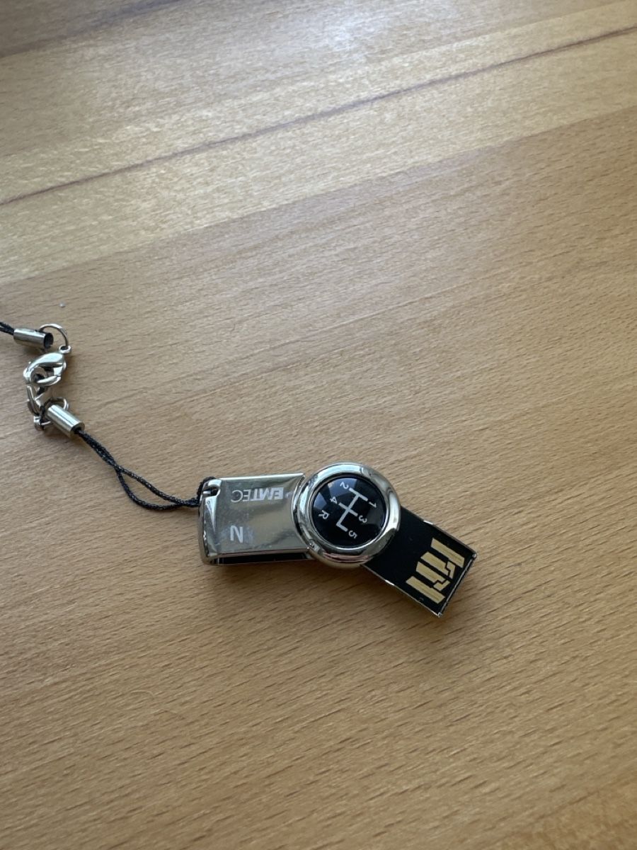 Chiavette USB: EMTEC S360 USB flash drive – Nuovo (secondo la descrizione) da Zürich venduto da justus_grabowsky
