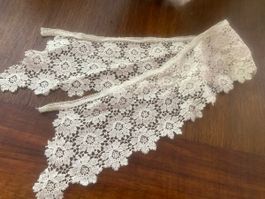 Spitzenband weiss floral ca 50 cm guter Zustand