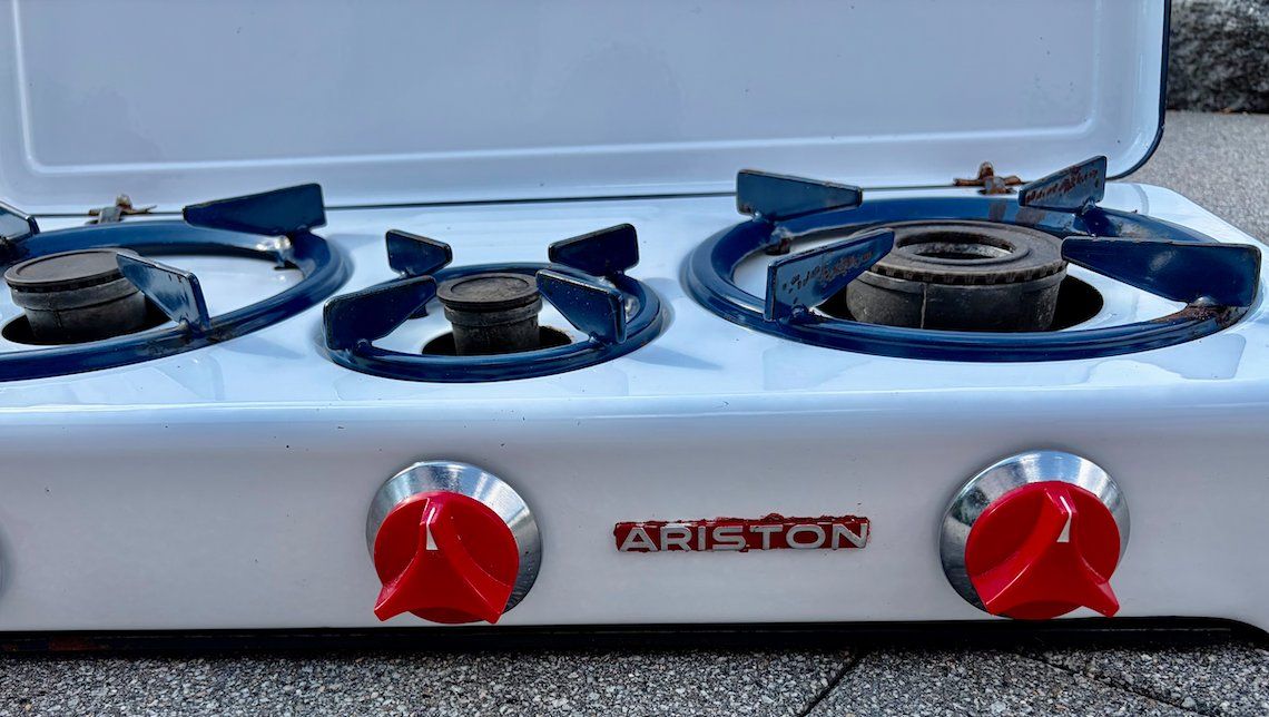 Cuisinières: Cuisinière à gaz – D'occasion à Châtillon JU par laoo 2