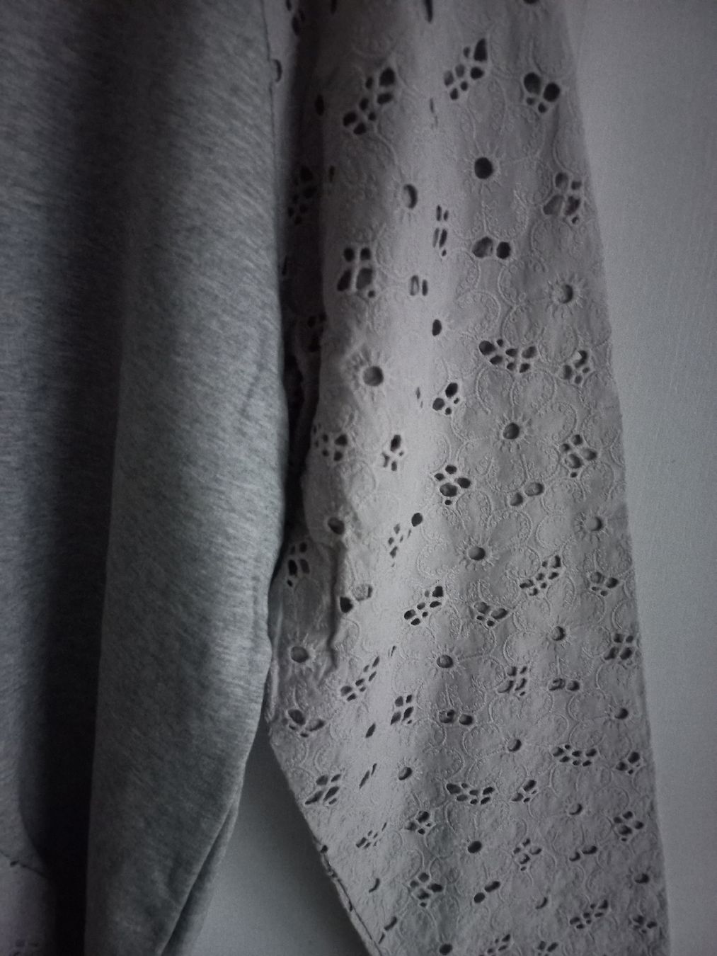 Maglioni & Felpe: Pullover von Ulla Popken Gr. 50/52 – Nuovo (secondo la descrizione) da Oberuzwil venduto da venditum. 3