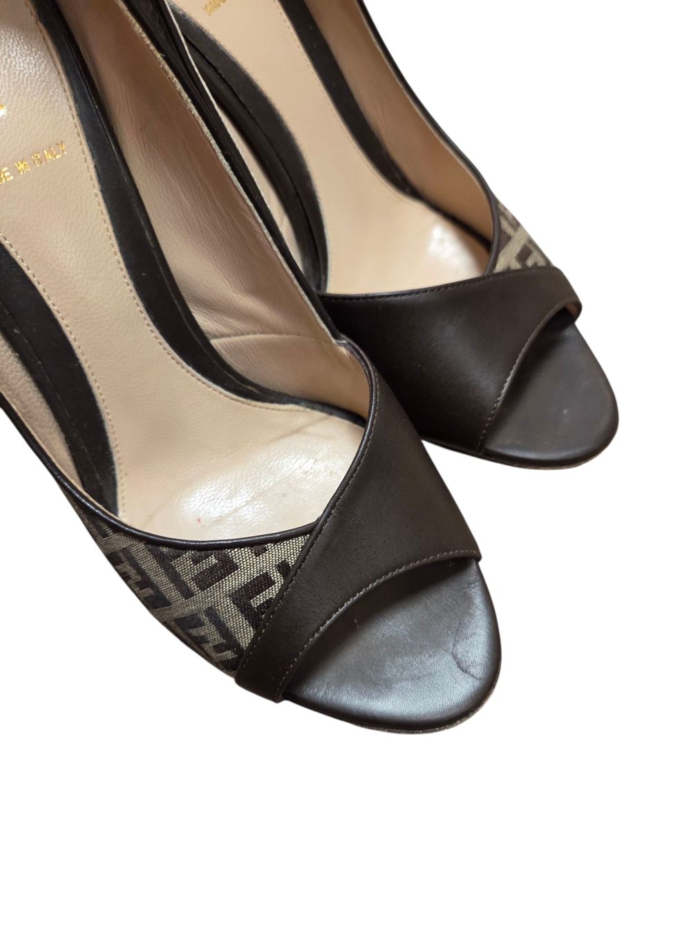 Fendi Scarpe da donna: Fendi Pumps – Usato da Zürich venduto da finesse.shop 8