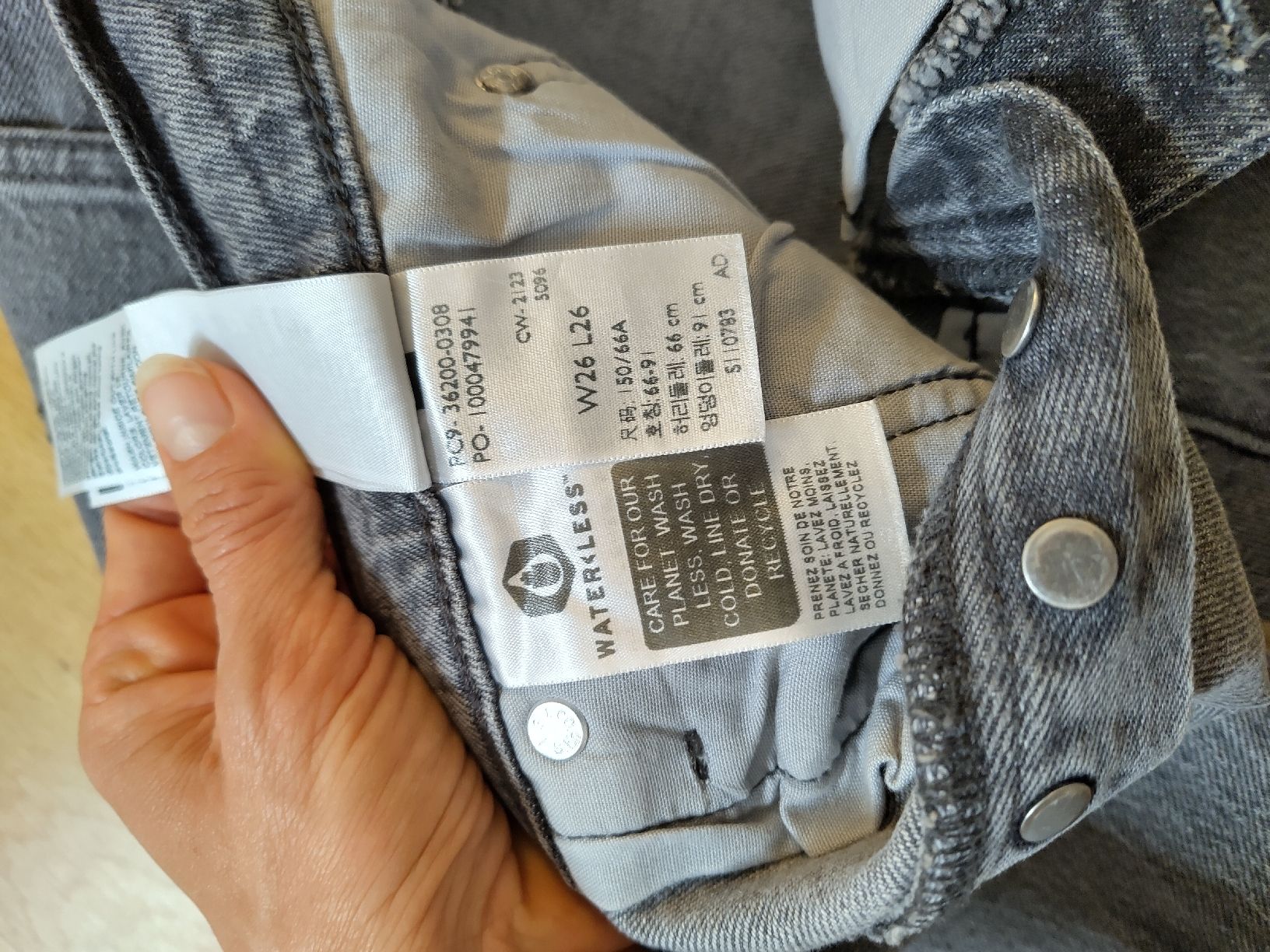 Levi's Jeans: Levi's Crop 501, 26/26 – Usato da Bern venduto da kat_69vw 1