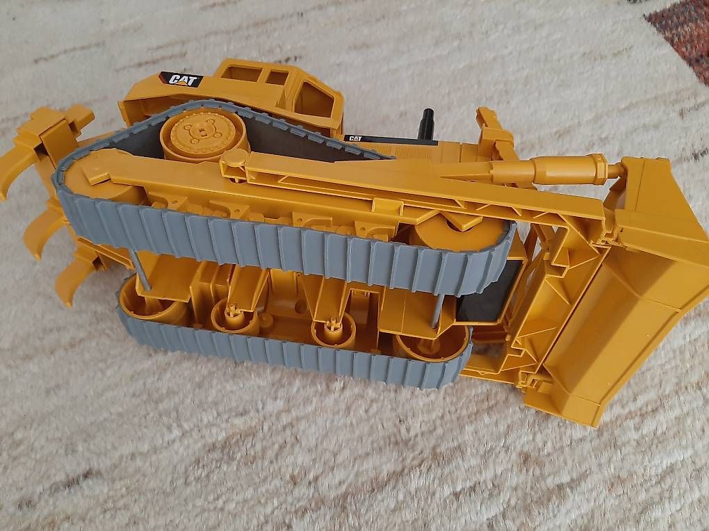 Giocattoli: BRUDER CAT Bulldozer, mit beweglichen Teilen – Usato da Basel venduto da Renato_hirzi 4