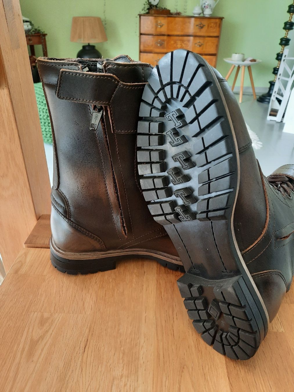 Scarpe da donna: Neuwertige Motoradstiefel – Usato da Langenthal venduto da ann_28q6 3