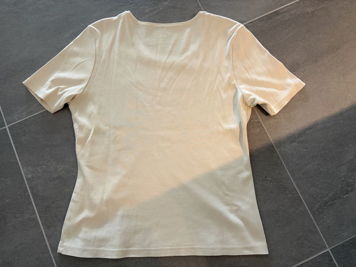 T-shirt: T-Shirt – Usato da Fraubrunnen venduto da amm_7kp6 1