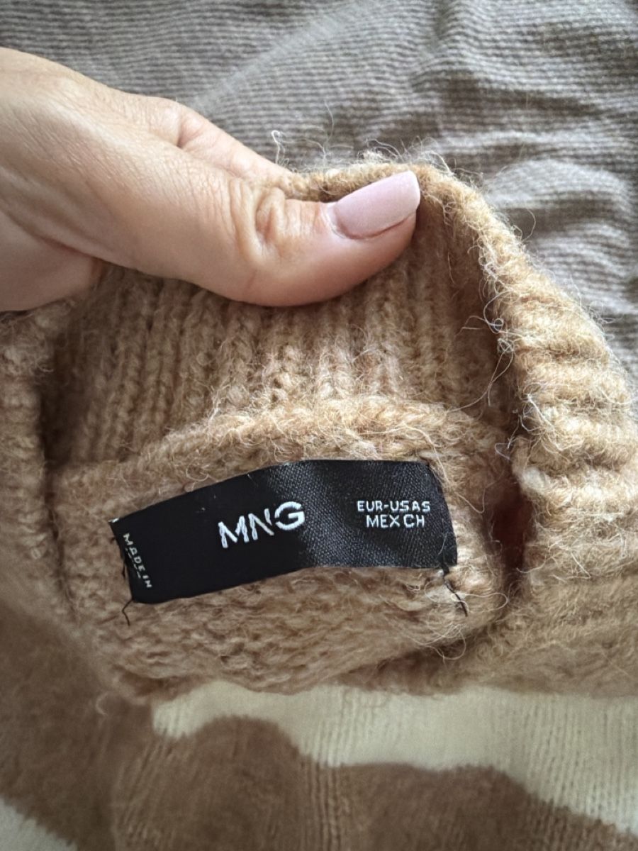 Mango Pullover & Sweatshirts: MNG Pullover gestreift beige weiss Grösse S gebraucht – Gebraucht aus Luzern von Lorena.haj 1