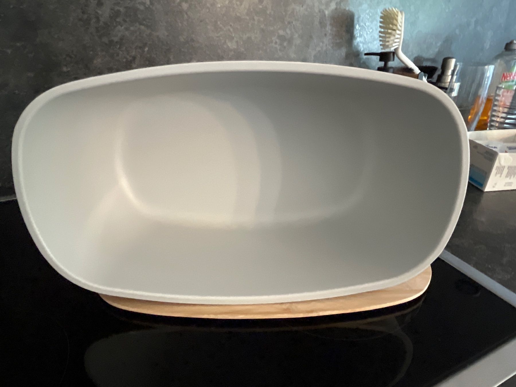 Cucine complete: Brotbox mit holzdeckel – Usato da Visp venduto da Uranus8416 1