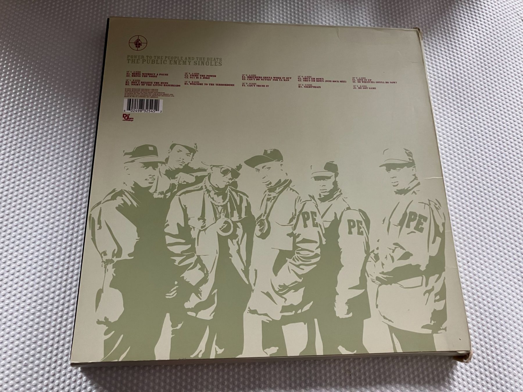 Vinyles: Public Enemy – D'occasion à Aarwangen par Jukebox3 1
