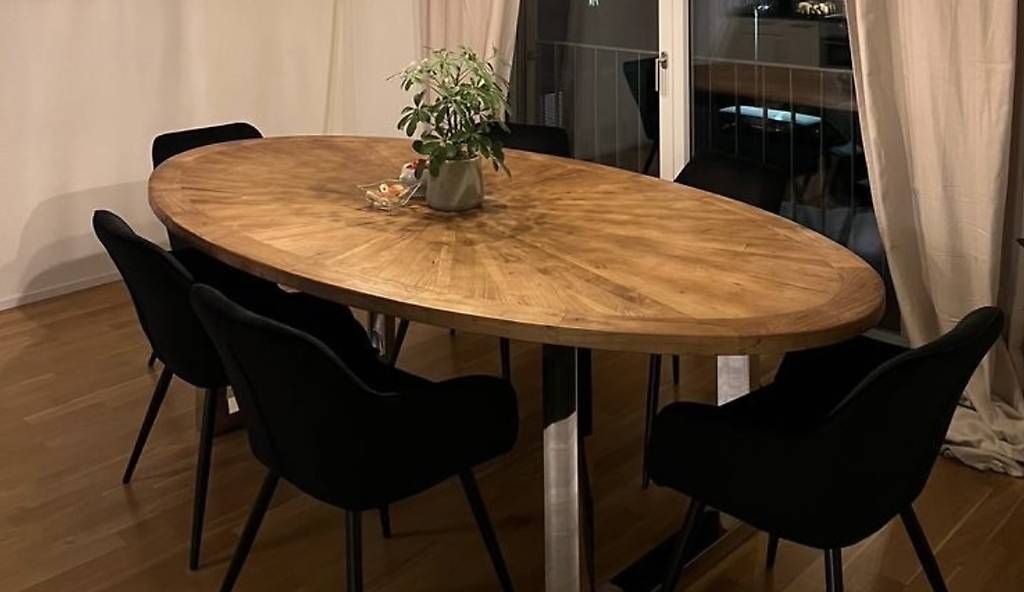 Tische: Esstisch - Holz  – Gebraucht aus Liestal von cor_hq9c