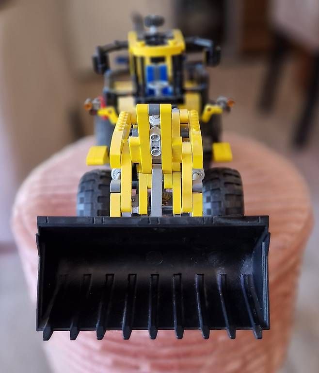 Kit di costruzioni: Lego Technic 8265 Radlader - guter Zustand – Usato da Lenzerheide/Lai venduto da Scornia 3