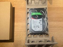 Seagate IronWolf 4TB NAS HDD ST4000VN008 – defekt, Bastler