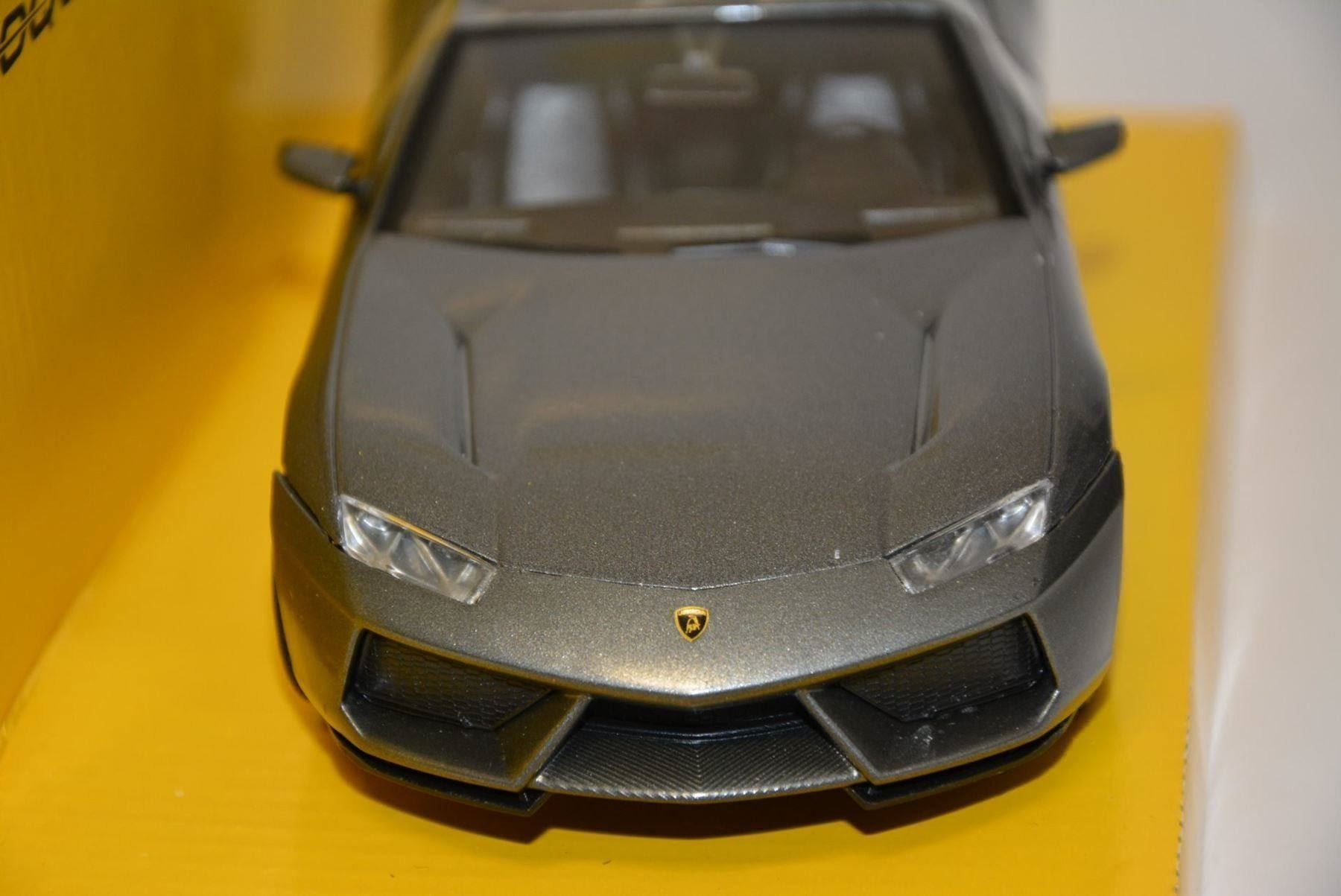 Lamborghini Modellini d'auto: Lamborghini Estoque , MondoMotors , 1:24 – Nuovo e nell'imballaggio originale da Goldach venduto da Feivel9 3