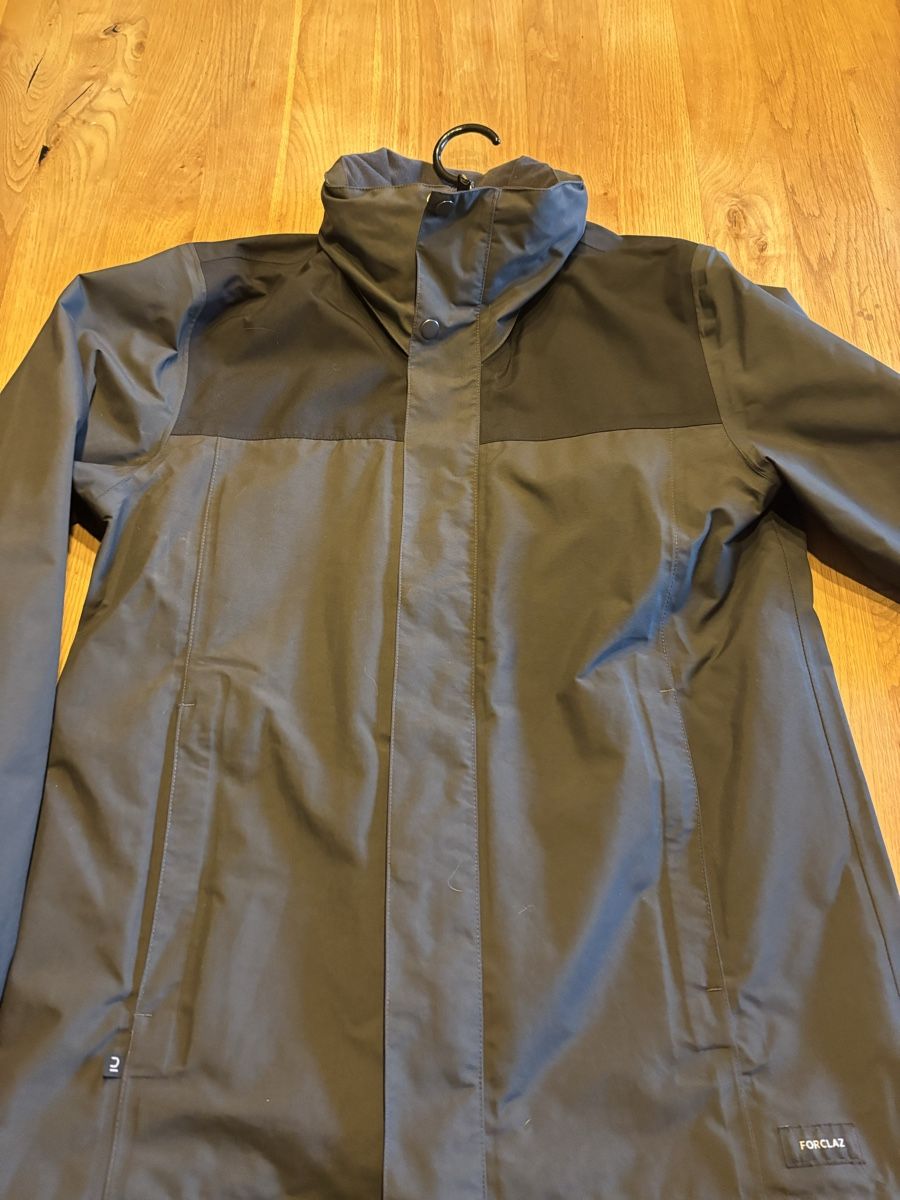 Decathlon Giacche: Regenjacke Forclaz – Nuovo (secondo la descrizione) da spiez venduto da isa_meyer