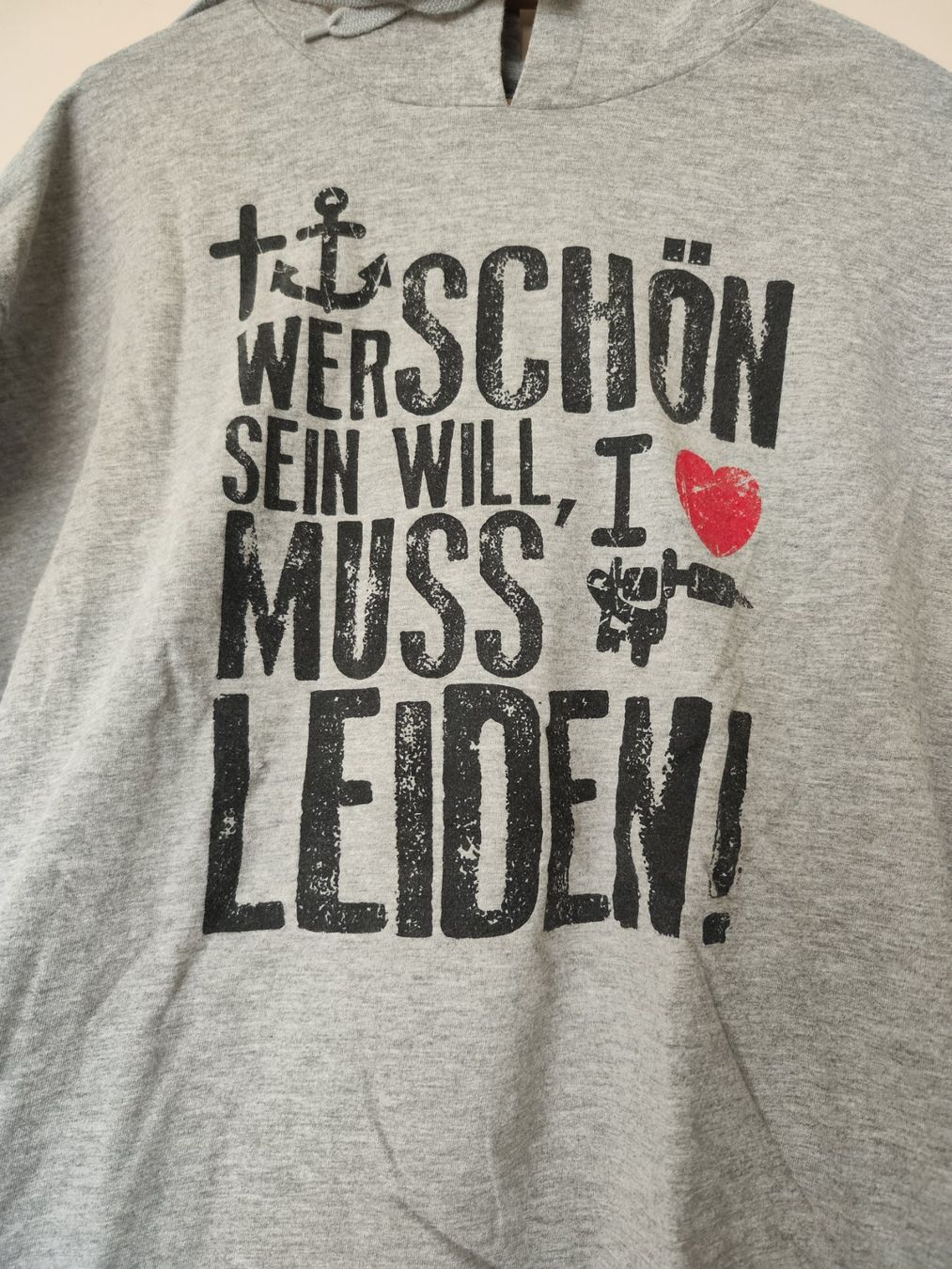 Pullover & Sweatshirts: T-Shirt, Gr. L – Neu (gemäss Beschreibung) aus Reinach BL von chilller92 4
