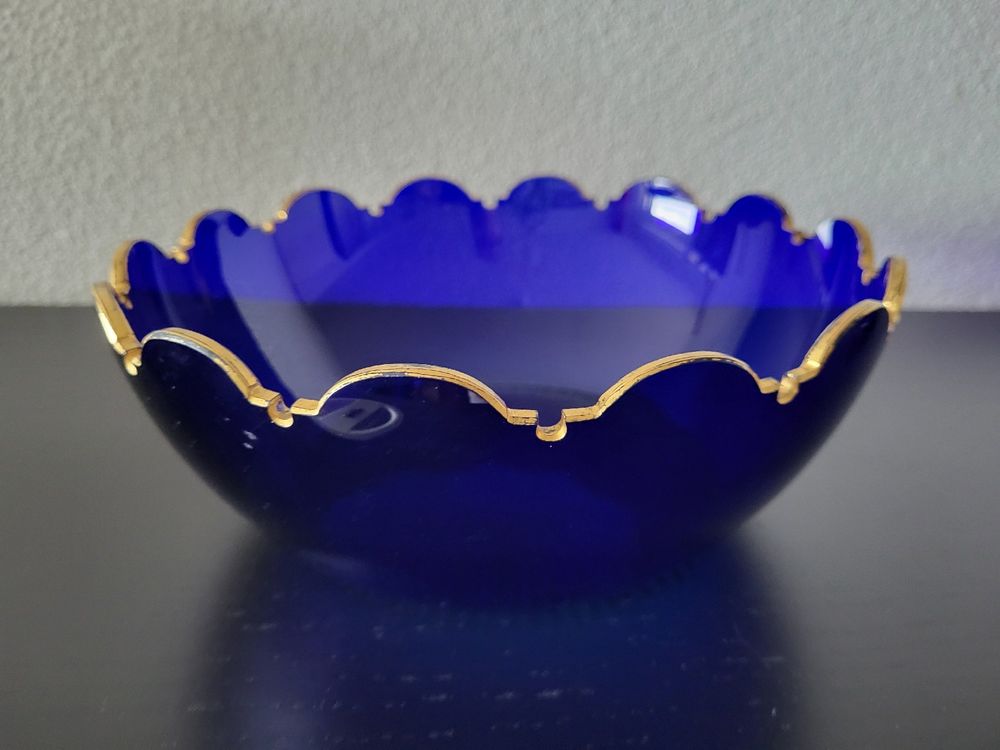 Glasschale Mit Goldrand