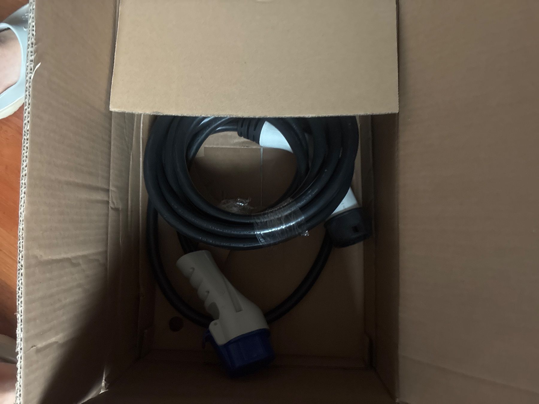 Câbles: EV Charging Cable Type 2 used condition – D'occasion à Männedorf par Sellaronda 2