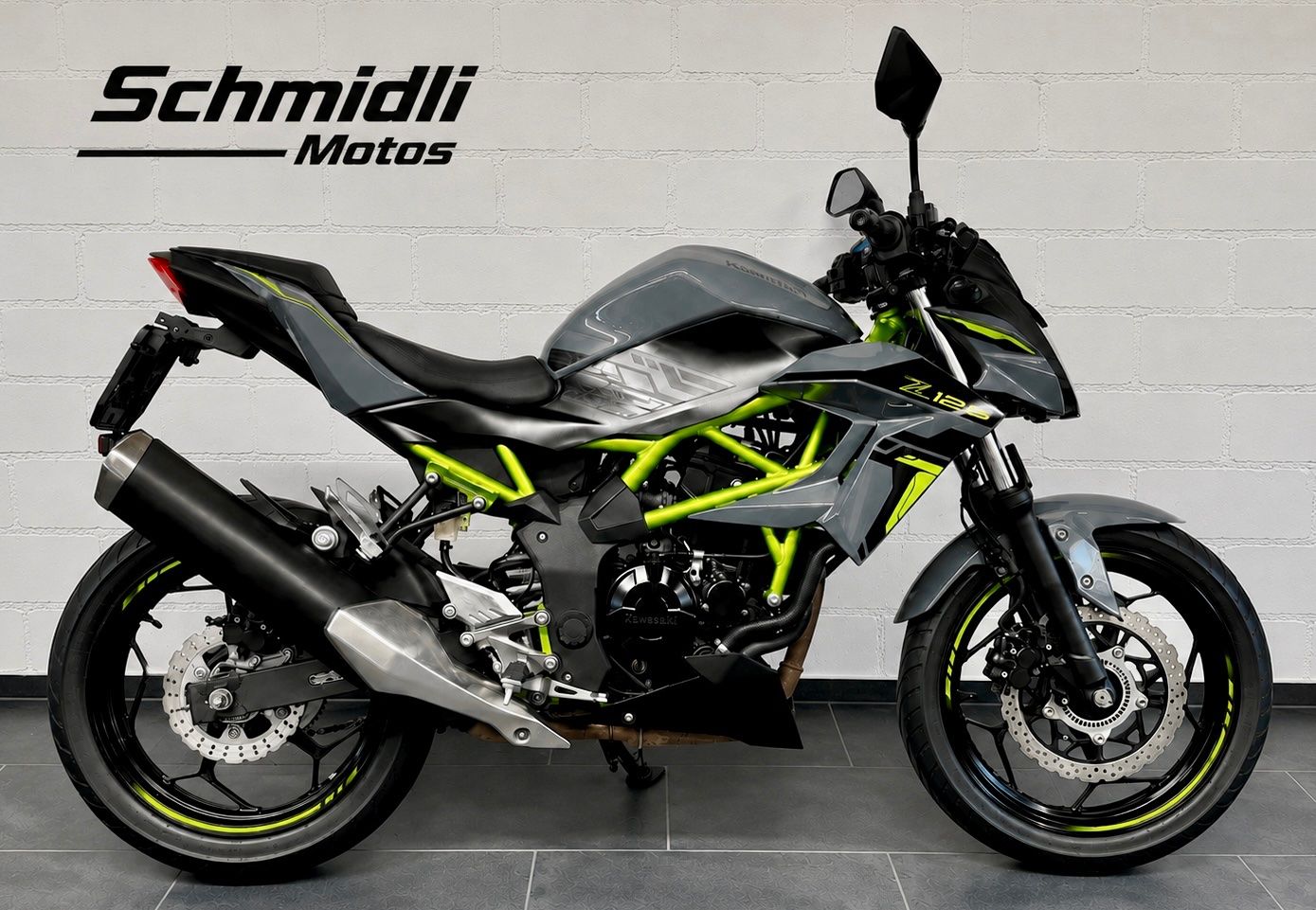 Kawasaki Strada: Kawasaki Z125 ABS – Usato da Urdorf venduto da SchmidliMotos