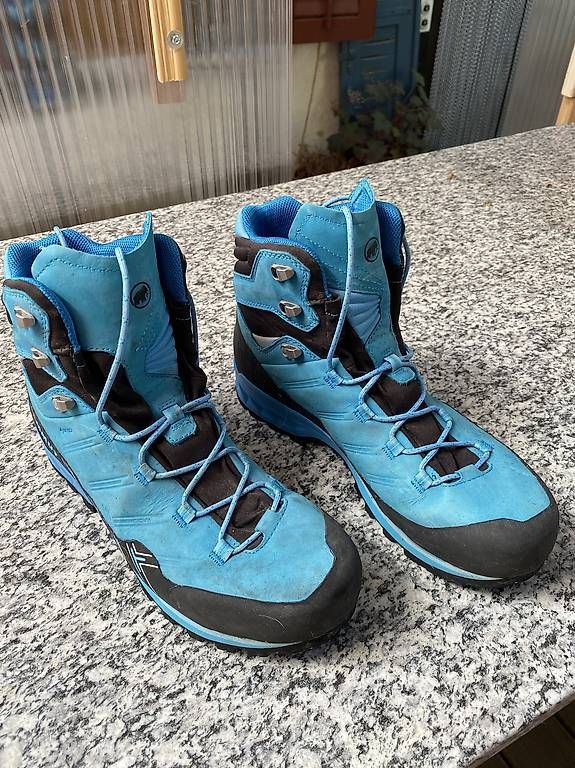 Scarpe da donna: Mammut Wanderschuhe Damen 42 2/3 – Usato da Walperswil venduto da Afruehling 1