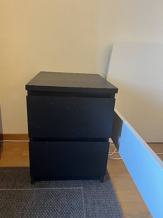 Comodini: Table de nuit / Nachttisch  – Usato da Bern venduto da art_kzz8 1