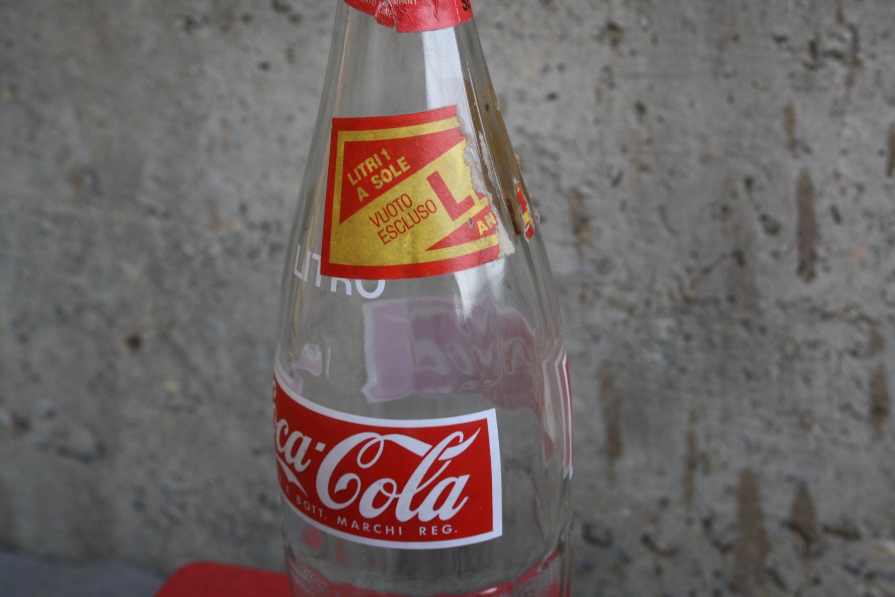 Coca-Cola Sonstiges Geschirr & Gläser: COCA COLA GLASFLASCHE LITRO – Gebraucht aus Wauwil von Pneuedy 6