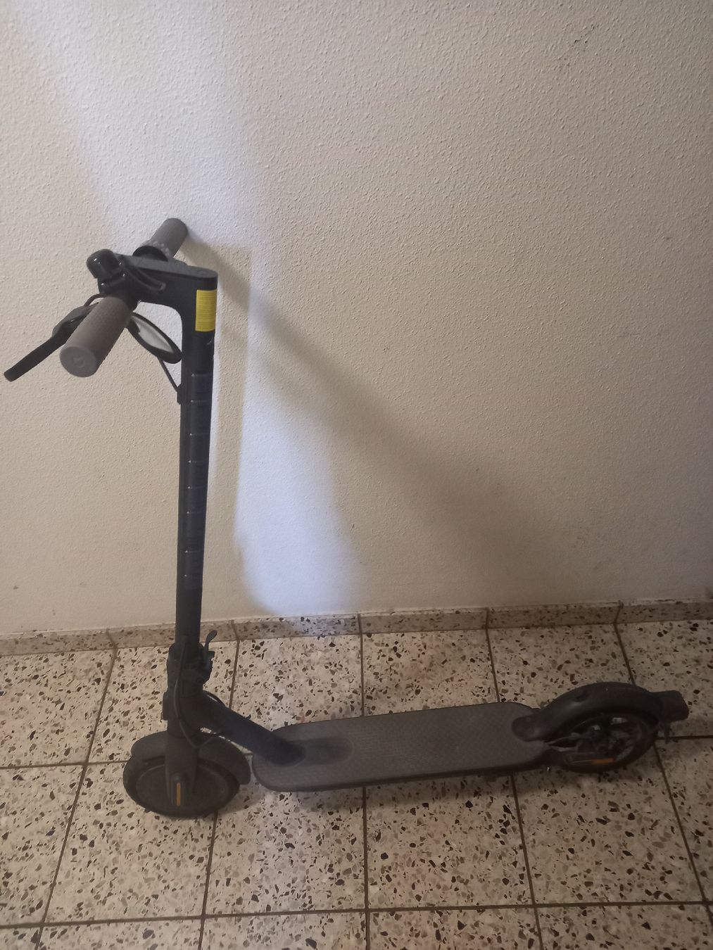 Scooters: E-scooter – D'occasion à Zürich par vik_q29w