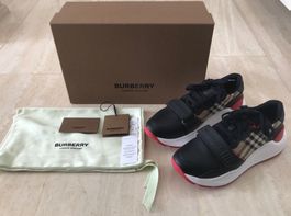BURBERRY Sneaker Gr. 38 - WIE NEU