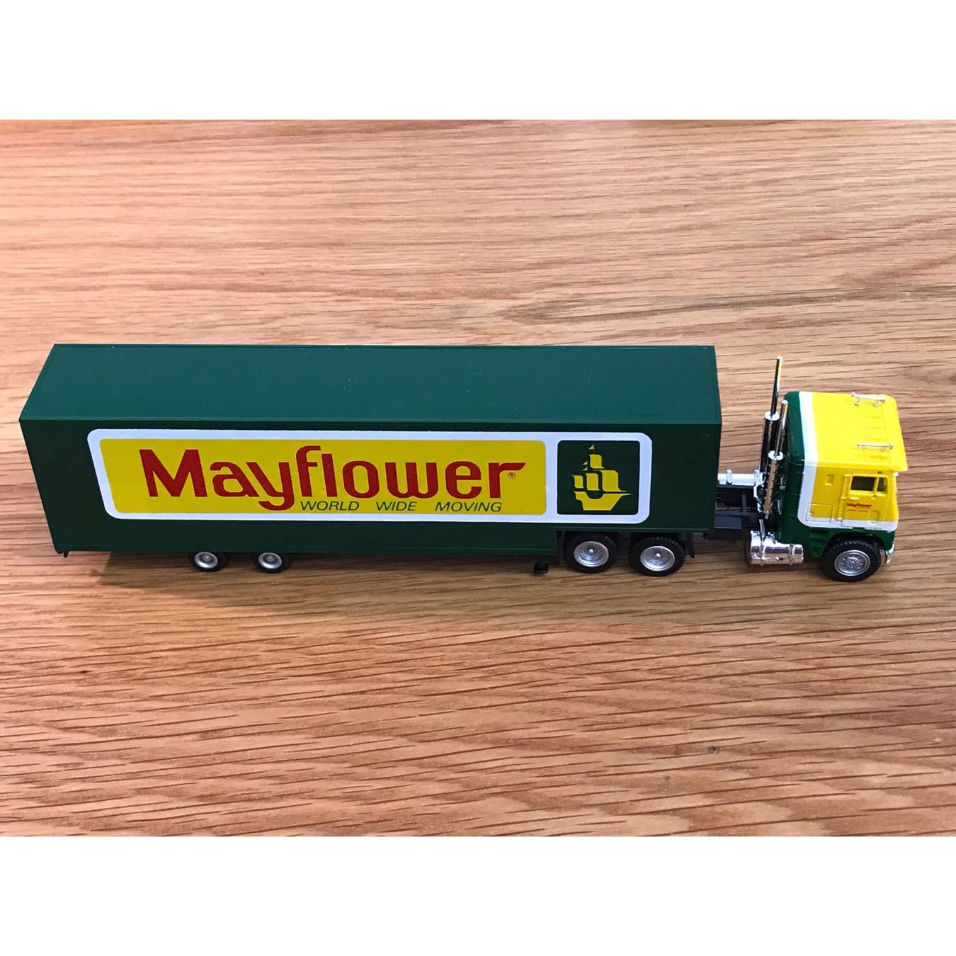 Freightliner Modellautos: U.S.FREIGHTLINER -TRUCK/SEMI COMBINATION 1/87  "MAYFLOWER" – Neu (gemäss Beschreibung) aus Hugelshofen von lakeinvestor