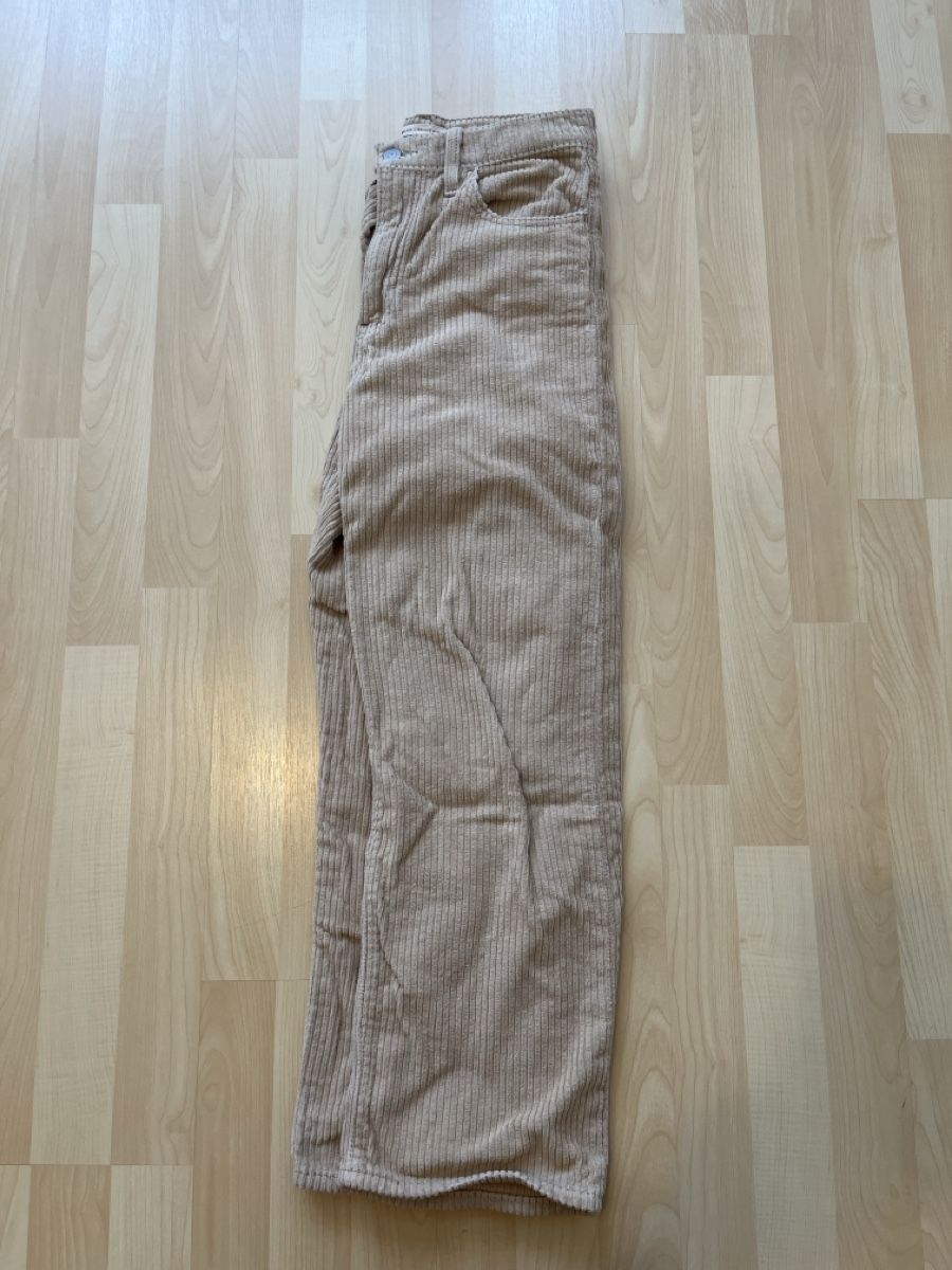 Levi's Pantaloni: Levis Cordhose – Usato da Holziken venduto da ale_h6sl