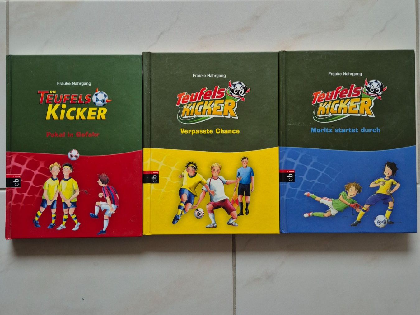 Bücher: Teufelskicker 3x – Gebraucht aus Witterswil von stritzi03