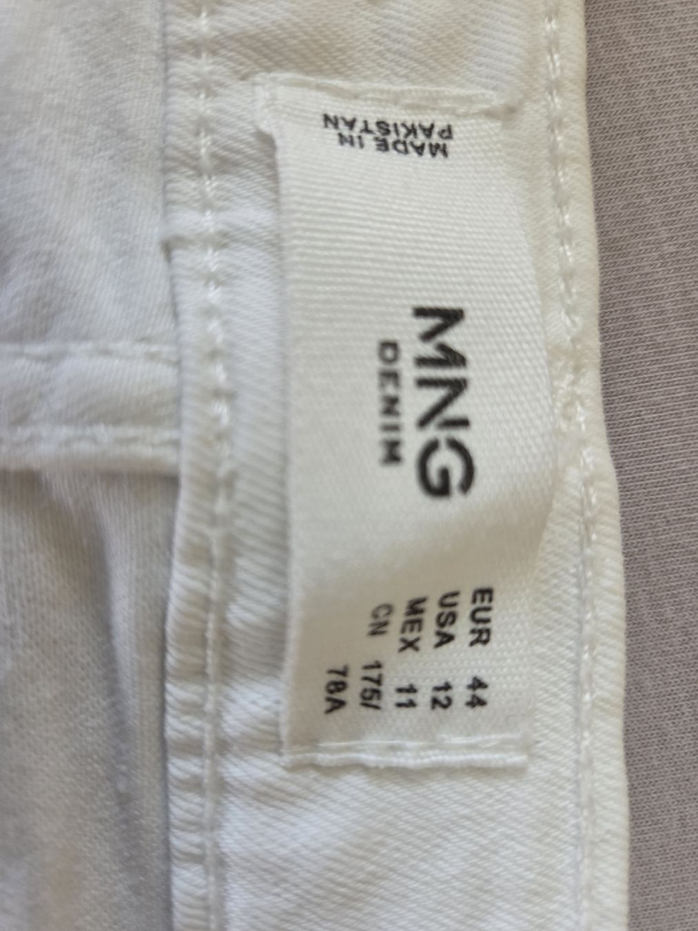Mango Jeans: Mango Denim, weisse Jeans, Gr. 44, Sommer – Nuovo (secondo la descrizione) da Hittnau venduto da SirKahn 5