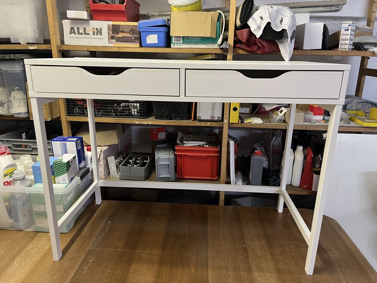 Ikea Scrivanie: IKEA ALEX Schreibtisch – Usato da Rüti ZH venduto da laura_antoinette 1