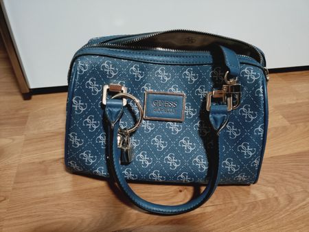 Guess Handtasche blau mit monogramm ⭐Neuwertig 