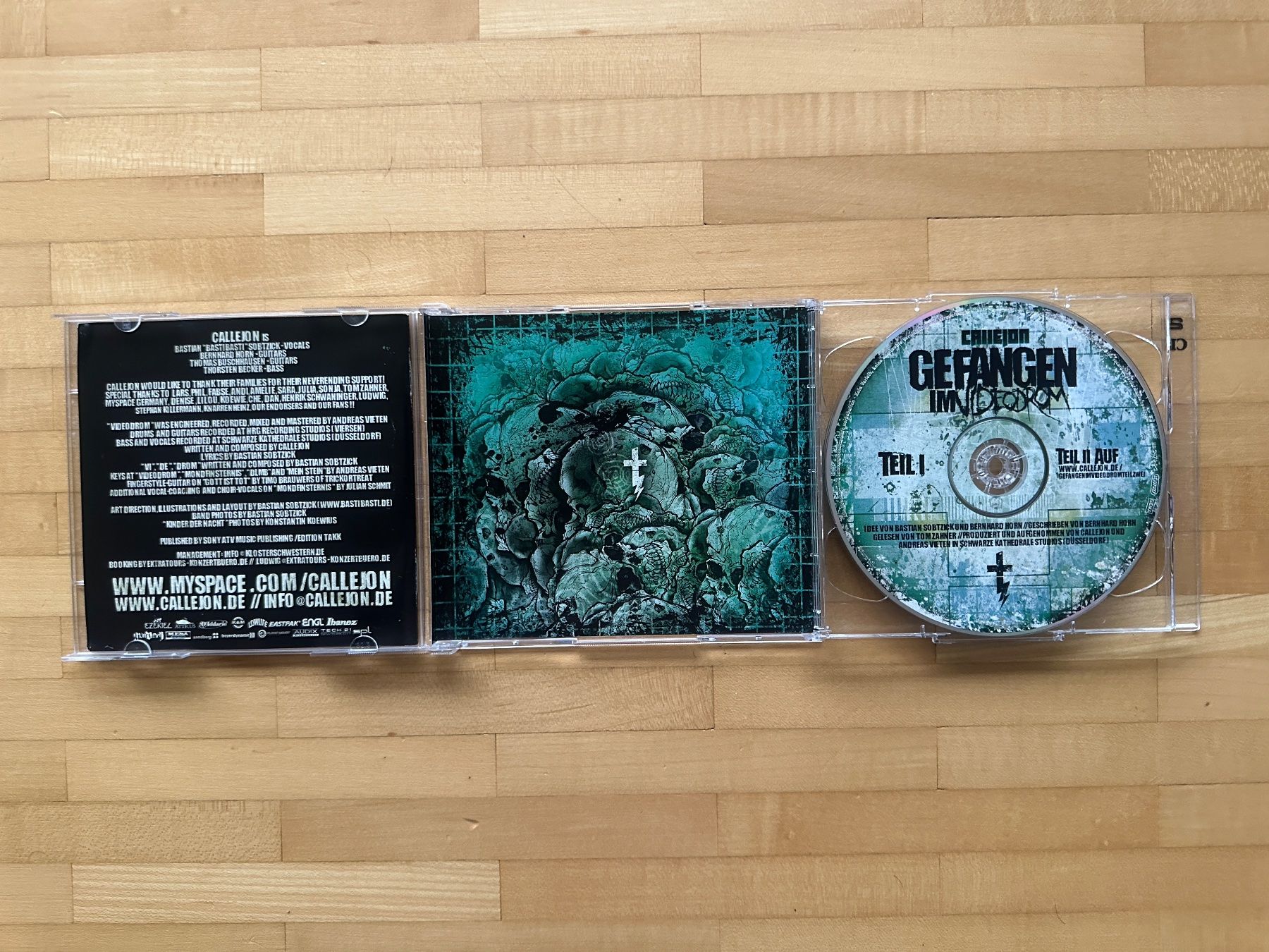 CD: Callejon Videodrom CD Limited Edition 2CDs - 2. CD Höhrbuch – Usato da Horgen venduto da flyingpenguin2000 2