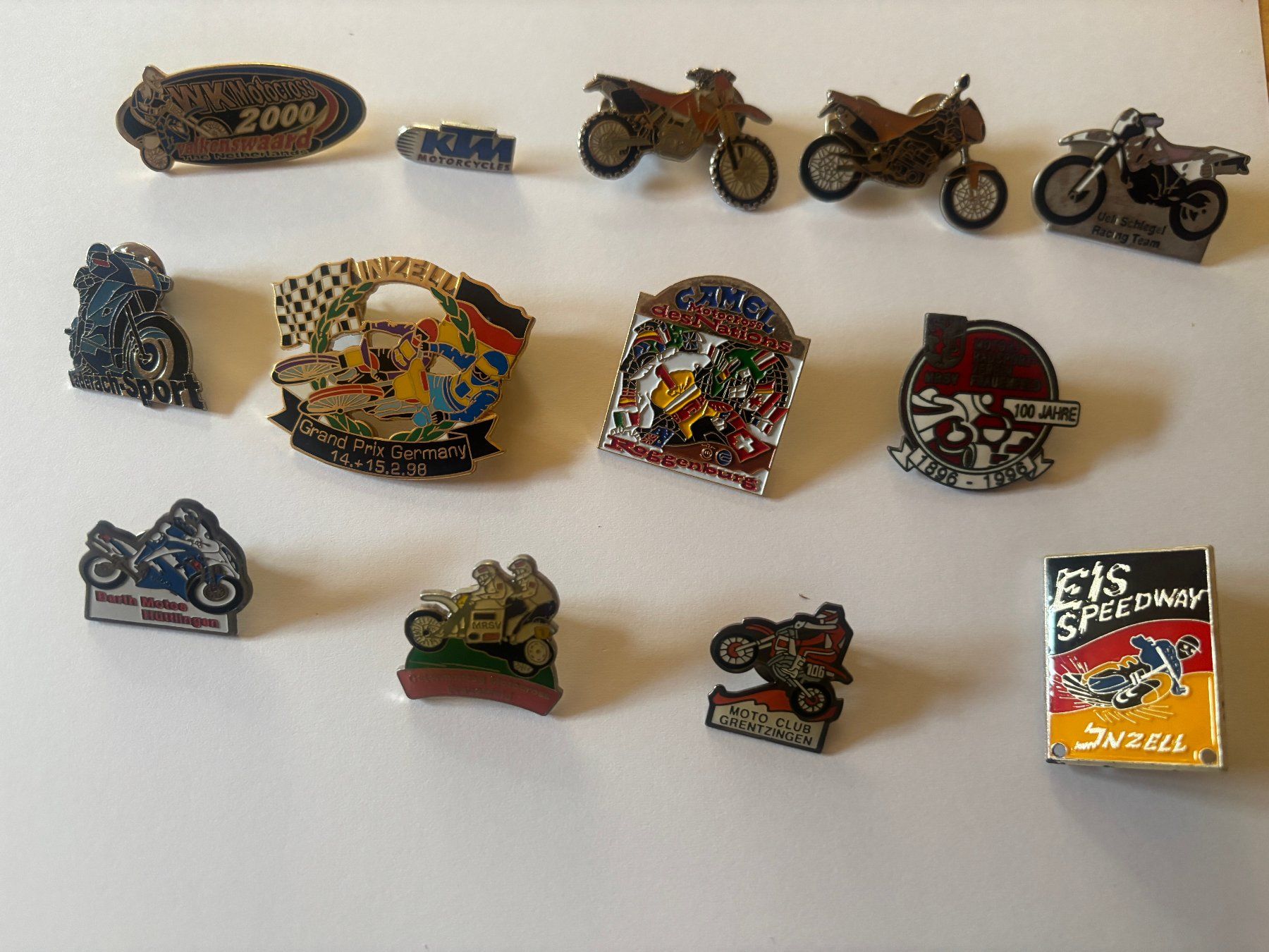 Broschen & Nadeln: Pins – Gebraucht aus Frauenfeld von Mpg6 1