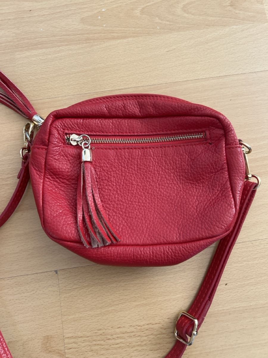Borse da donna: Kleine rote Tasche aus Leder – Usato da Lindau venduto da Caemi77 1