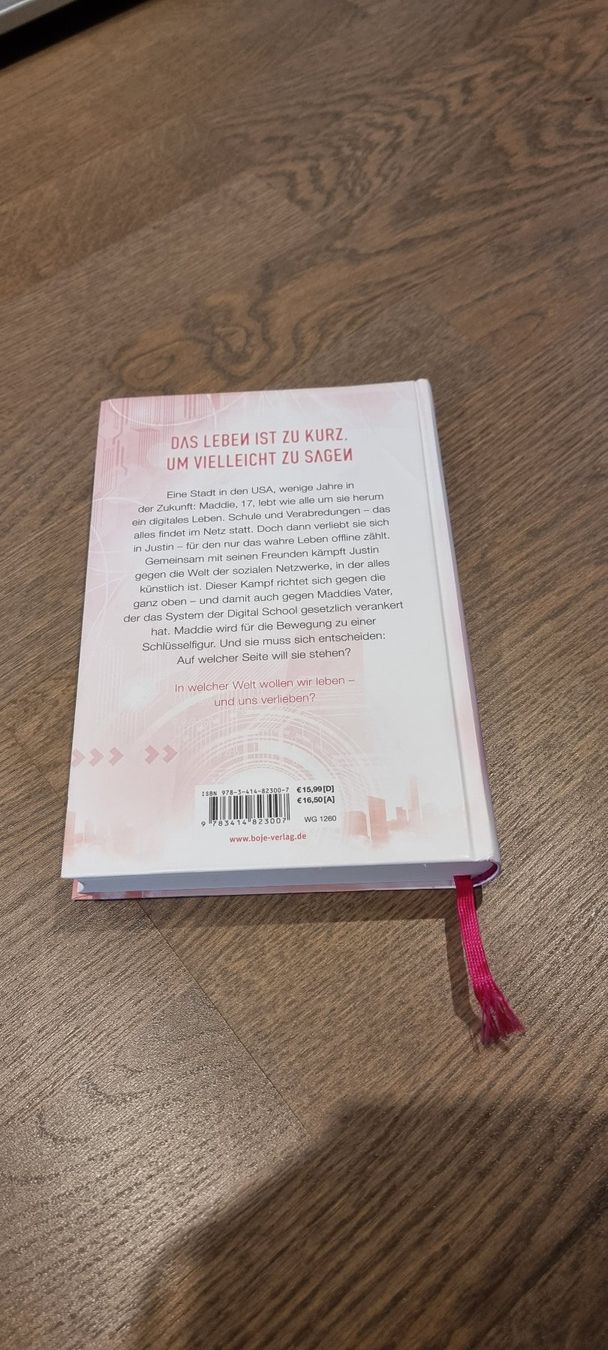 Bücher: Die Rebellion der Maddie Freeman -  Katie Kacvinsky – Gebraucht aus Hinterforst von impatiently 1