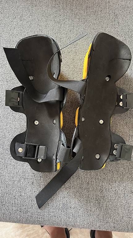 Protezioni & Imbottiture: Knieschohner Skateboard, Rollerblades – Usato da Hoeri venduto da negoziation 1