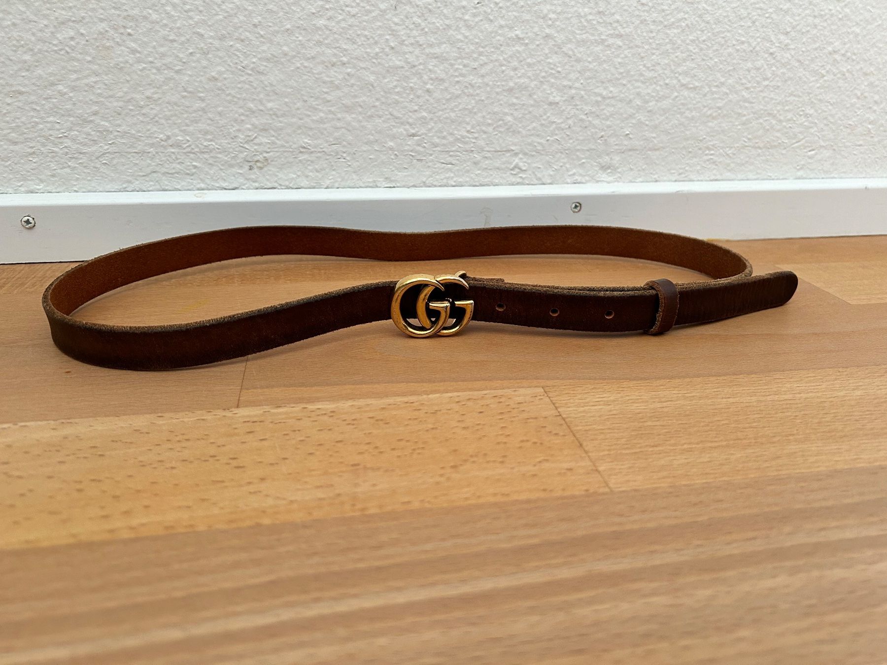 Gucci Cinture: Gucci Ledergürtel GG Marmont – Usato da Zürich venduto da predisha 1